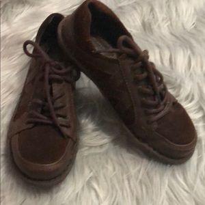 Born shoes